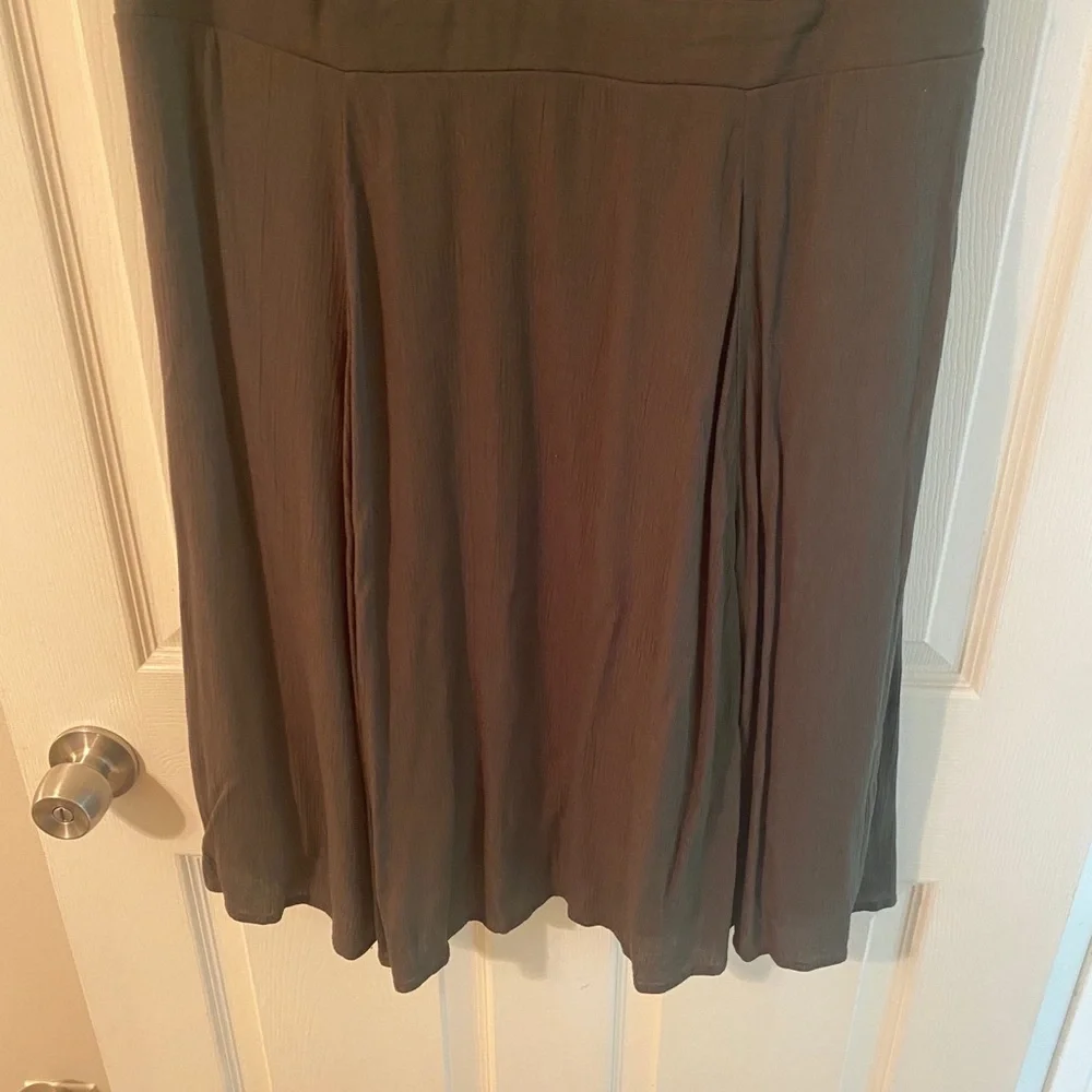 Olive/Army green summer dress. Torrid size 1x - Picture 3 of 5